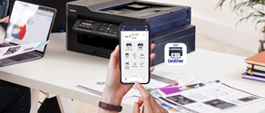  Използван телефон, показващ приложението Brother Mobile Connect
